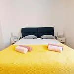 Serena Villa Olhão