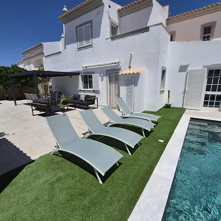 Villa Villa Serena
